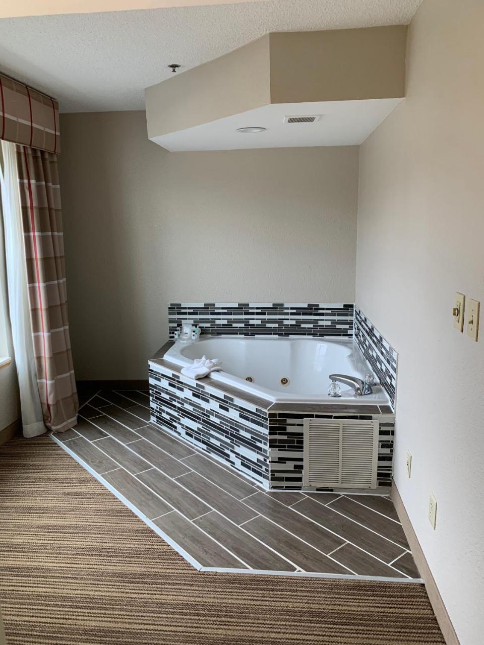 Country Inn & Suites By Radisson, Georgetown, Ky Buitenkant foto